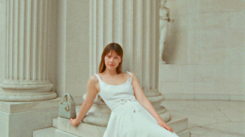 mia_goth__ladydior_v16-logo_16-9.00_00_34_03.still029