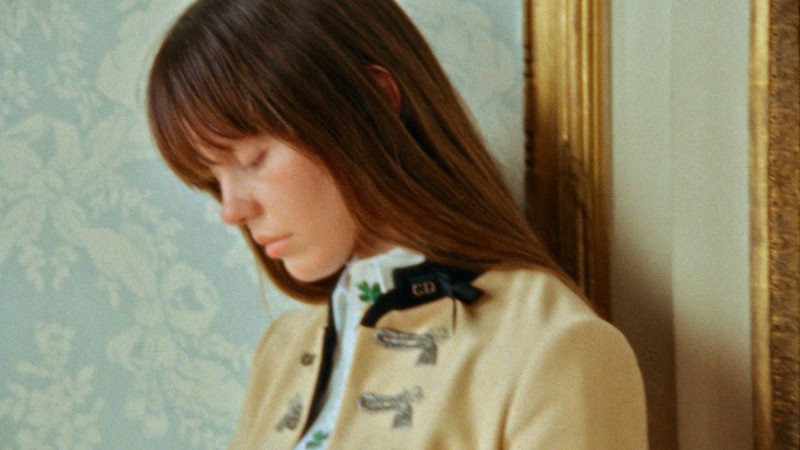 mia_goth__ladydior_v16-logo_16-9.00_00_05_03.still007