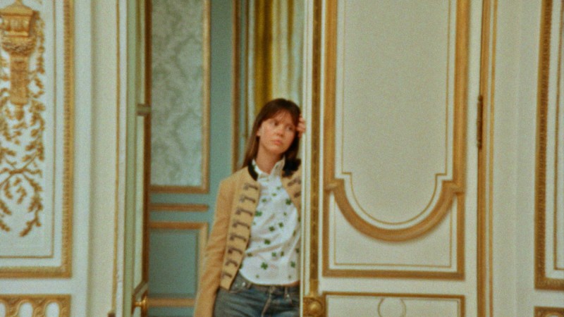 mia_goth__ladydior_v16-logo_16-9.00_00_51_10.still040