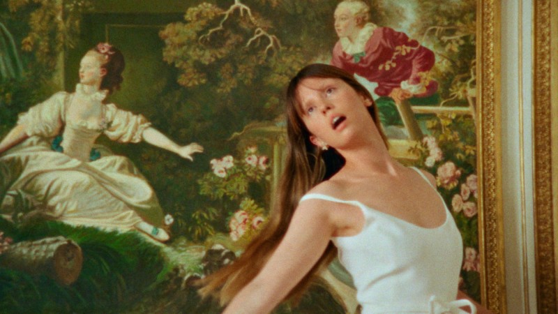 mia_goth__ladydior_v16-logo_16-9.00_00_28_16.still025