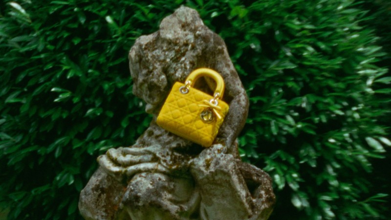 mikey_madison__ladydior_v21-logo_16-9.00_00_52_06.still032